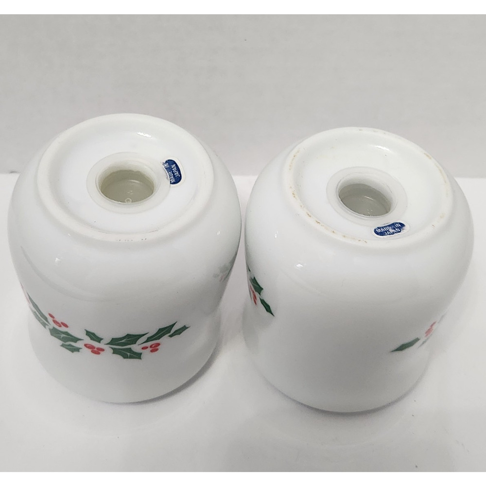 Corelle Salt & Pepper Shaker Set Christmas White WINTER HOLLY with Box #6018569 - Picture 7 of 13
